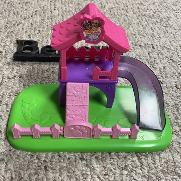 Puppy in my Pocket Playground - Picture 2 of 6